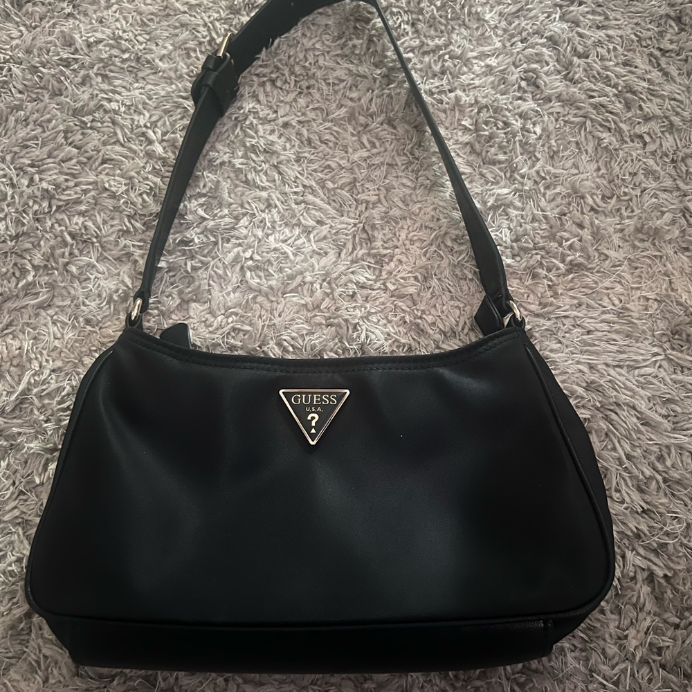 Guess purse